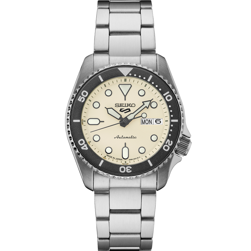 Seiko 5 Sports