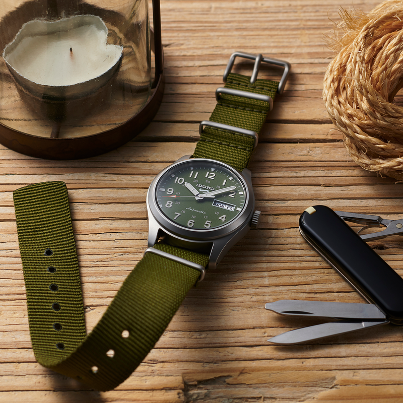 Seiko 5 Sports