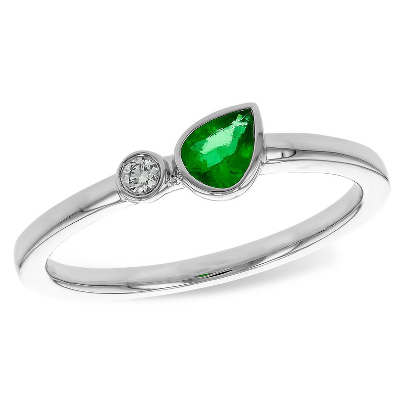 14KT Gold Ladies Diamond Ring